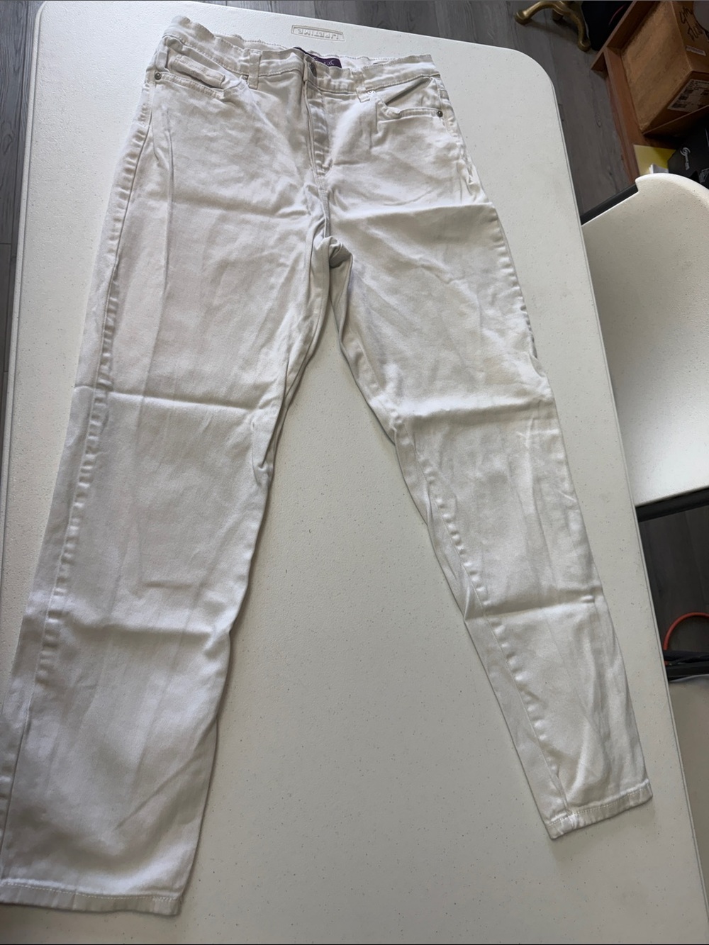 Gloria Vanderbilt White Skinny Jeans